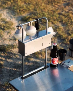 HR Stain My Table Hanger