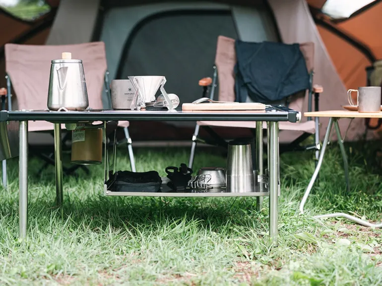 Shallow IGT Hanging Shelf